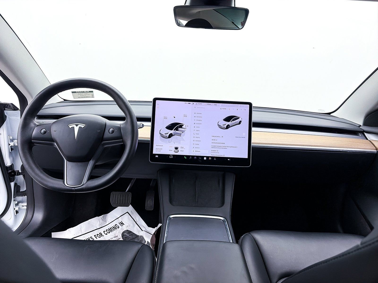 Used 2023 Tesla Model 3 Standard Range image 25