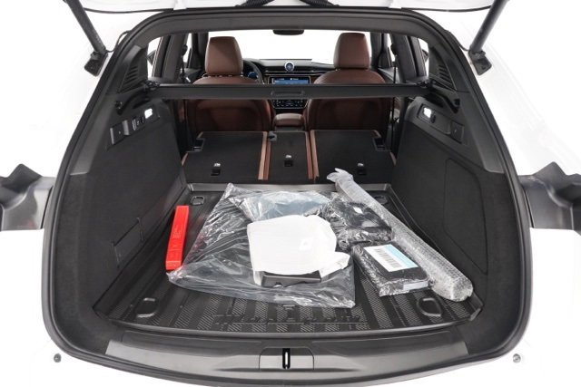 New 2025 Maserati Grecale Modena image 31