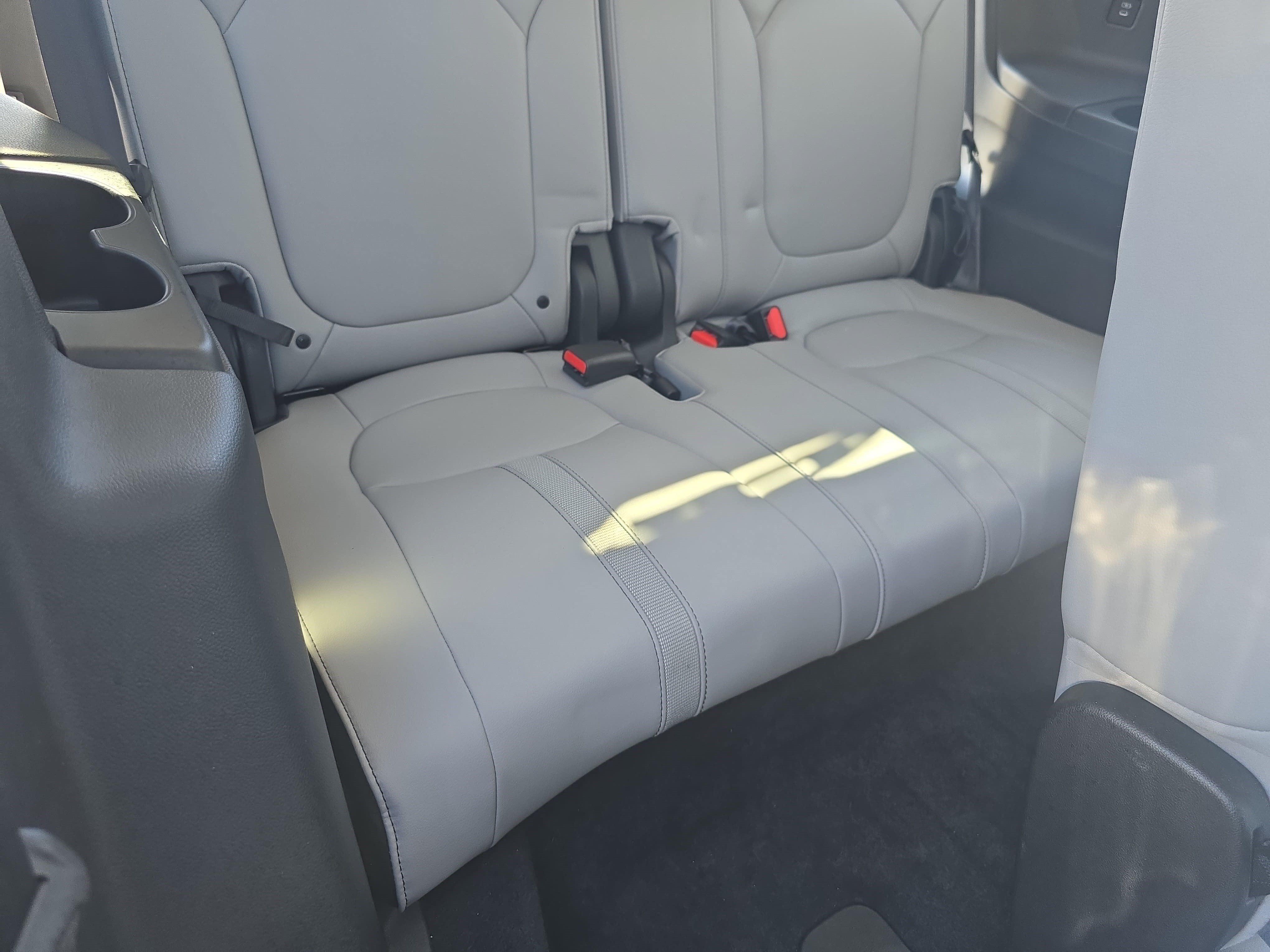 Certified 2024 Honda Pilot Touring image 12