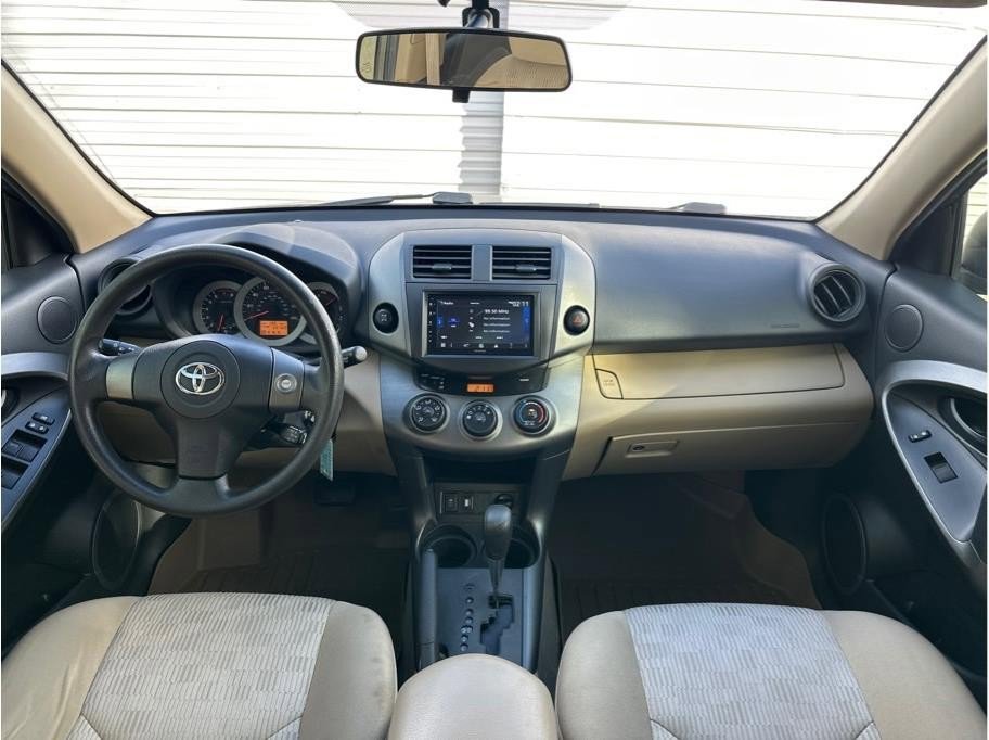 Used 2011 Toyota RAV4 4WD w/ Base L4 Extra Value Pkg image 16