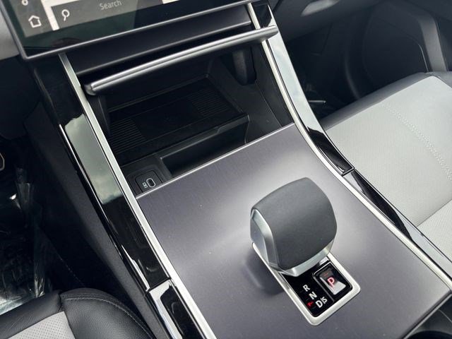 New 2026 Land Rover Range Rover Velar Dynamic SE image 29