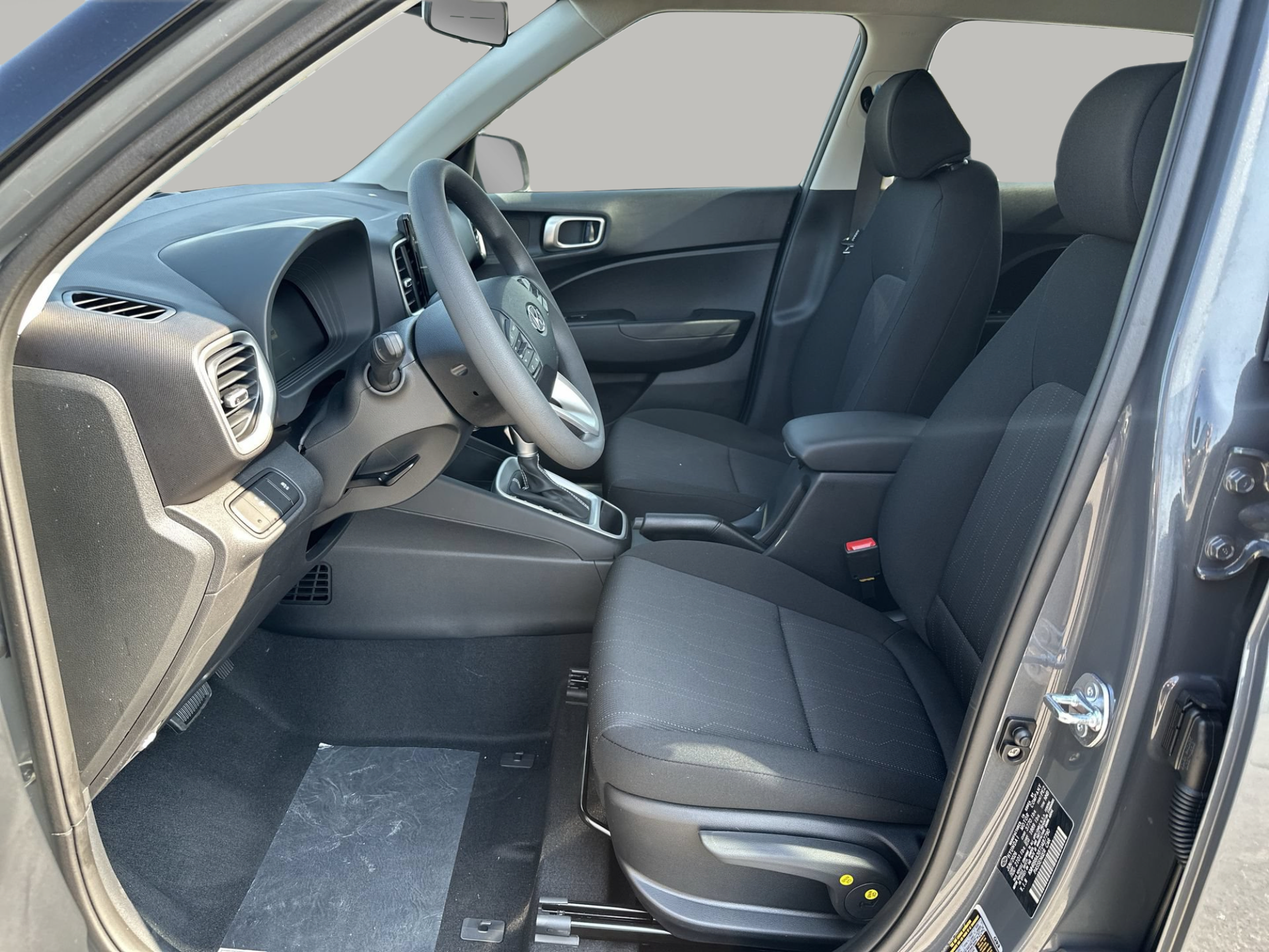New 2026 Hyundai Venue SE FWD image 13