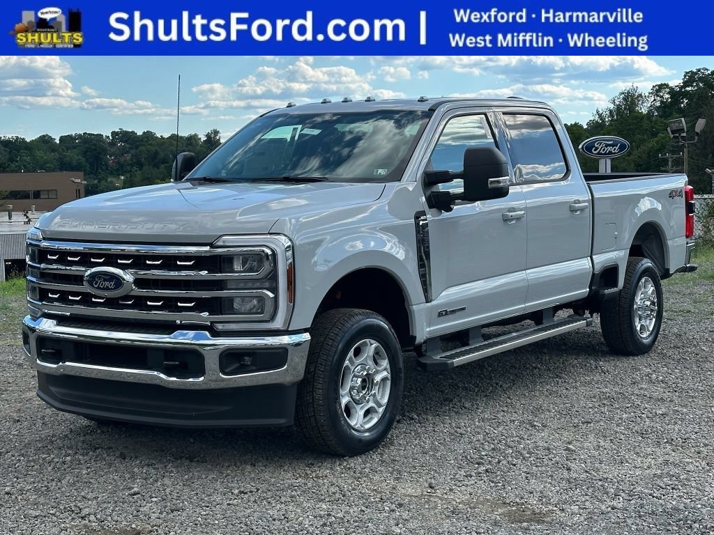 New 2026 Ford F250 XLT w/ XLT Premium Package AWD/4WD image 1
