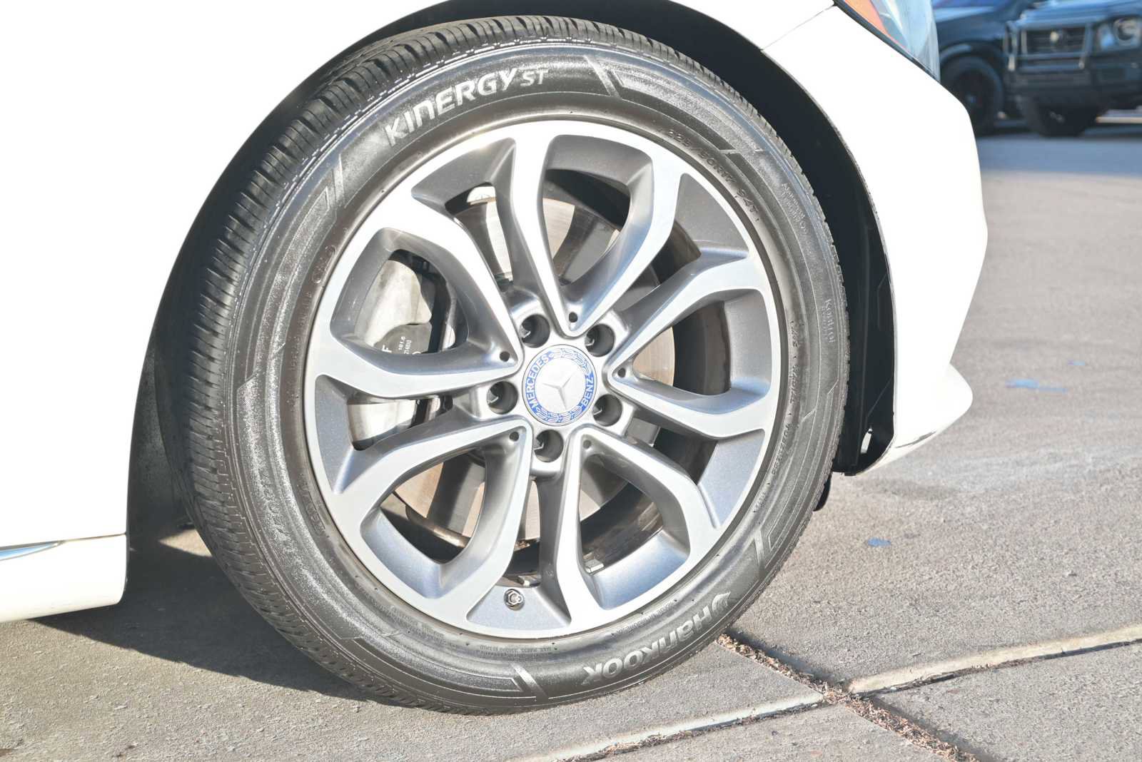 Used 2017 Mercedes-Benz C 300 Sedan image 18
