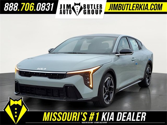 New 2025 Kia K4 GT-Line image 1