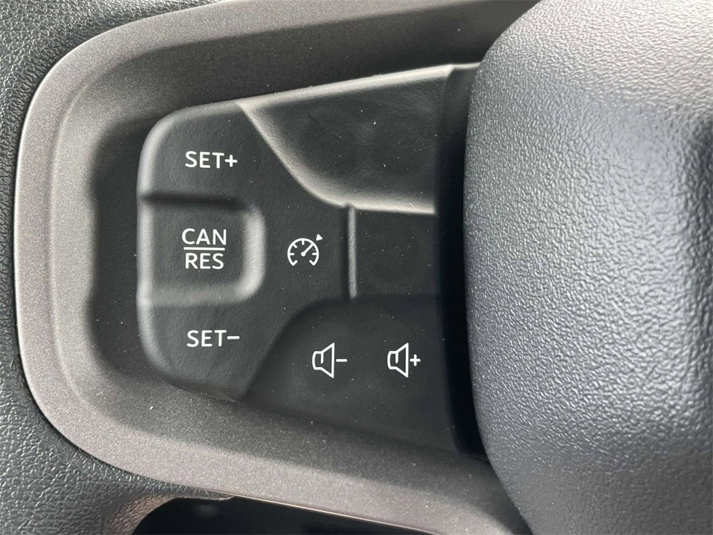 New 2025 Ford Bronco Base image 24