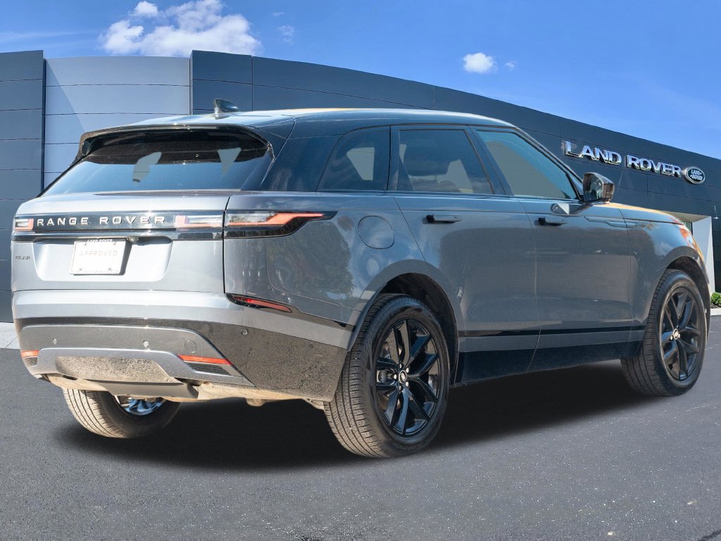 Certified 2026 Land Rover Range Rover Velar Dynamic SE AWD/4WD image 4