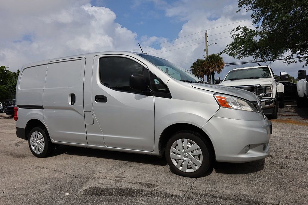 Used 2020 Nissan NV200 S image 1