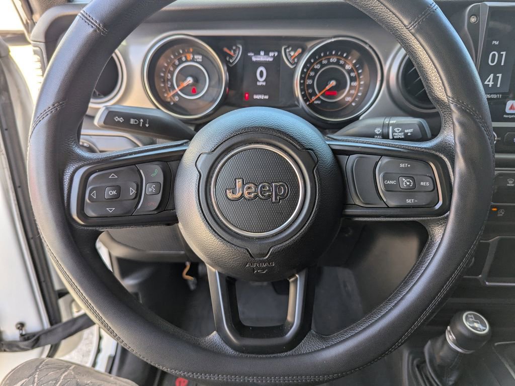 Used 2022 Jeep Gladiator Sport image 23