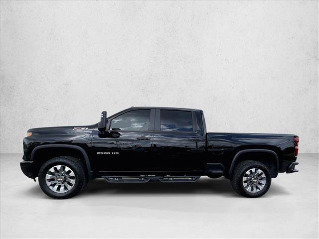 Used 2024 Chevrolet Silverado 2500 Custom w/ Custom Value Package image 6