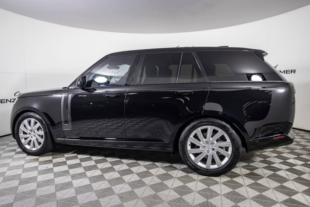 Used 2023 Land Rover Range Rover SE AWD/4WD image 11