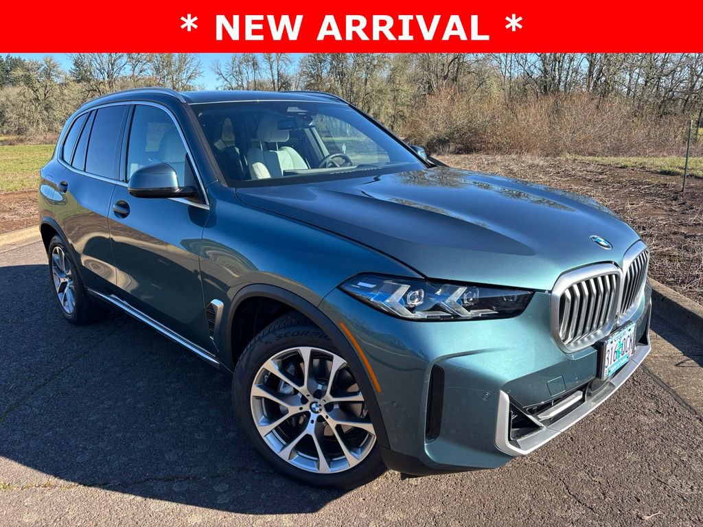 Used 2025 BMW X5 xDrive40i w/ Premium Package AWD/4WD image 1