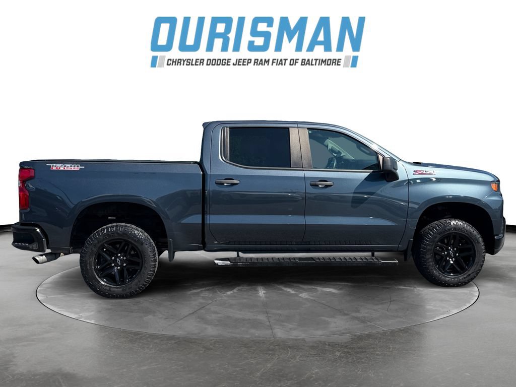 Used 2021 Chevrolet Silverado 1500 Custom Trail Boss w/ LPO, Dark Essentials Package AWD/4WD image 7