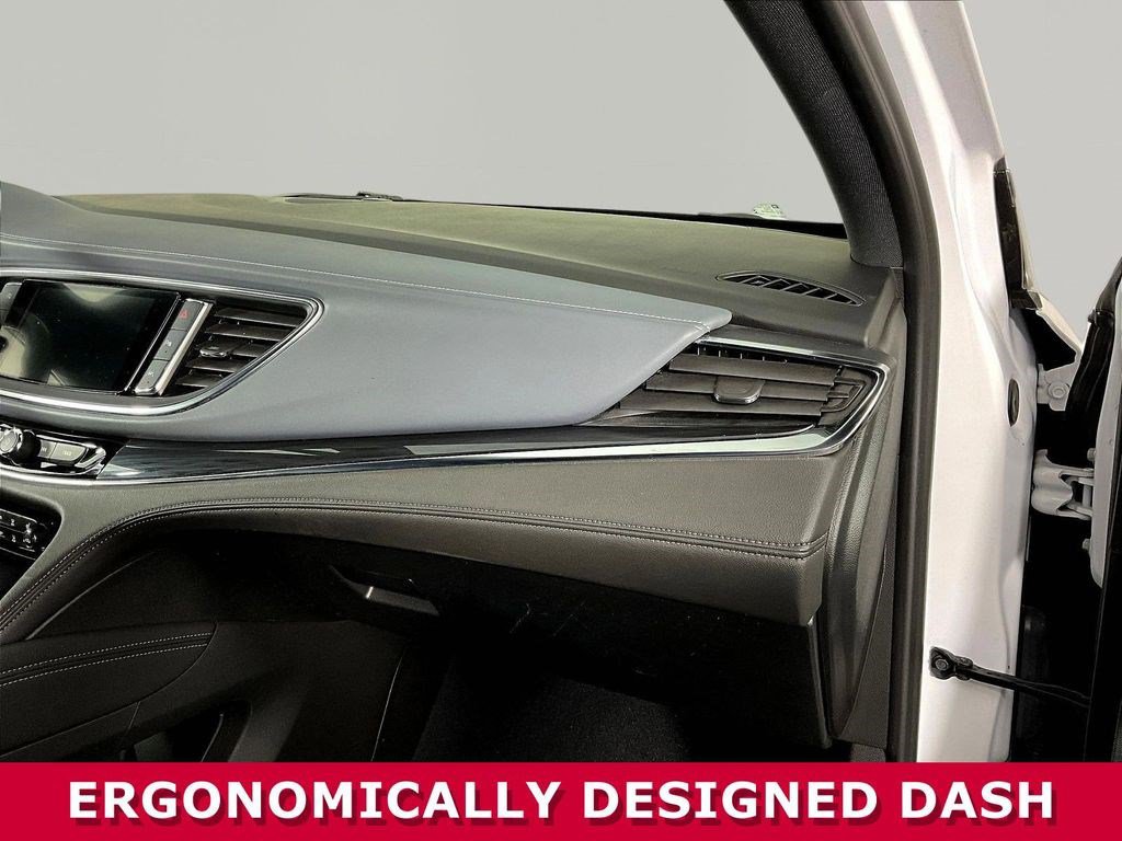 Used 2023 Buick Enclave Essence FWD image 25