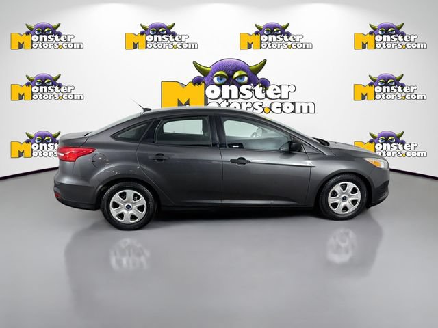 Used 2015 Ford Focus S FWD image 4