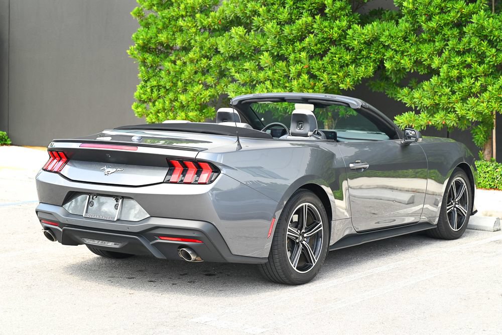 Used 2024 Ford Mustang Premium RWD image 4