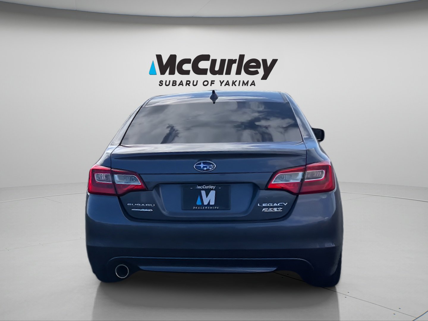 Used 2017 Subaru Legacy 2.5i Premium image 4
