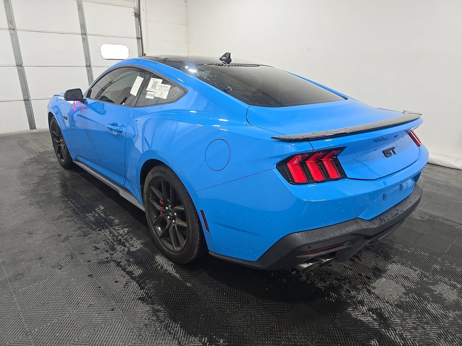 Used 2024 Ford Mustang GT Premium RWD image 6