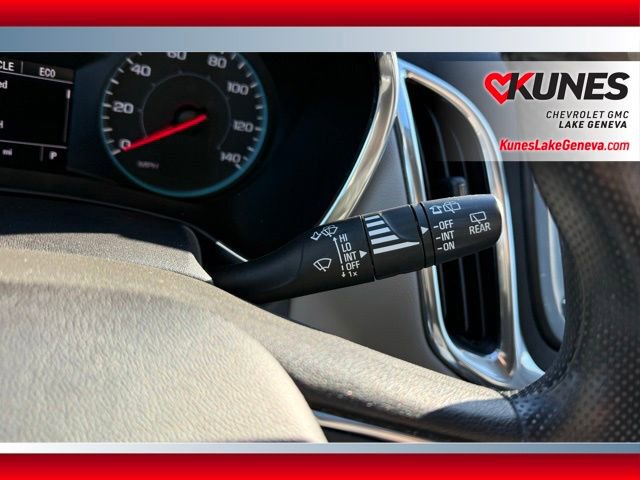 Used 2019 Chevrolet Equinox LS image 37