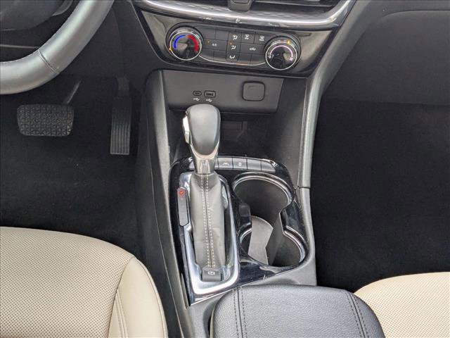 Used 2024 Buick Encore GX Sport Touring image 12