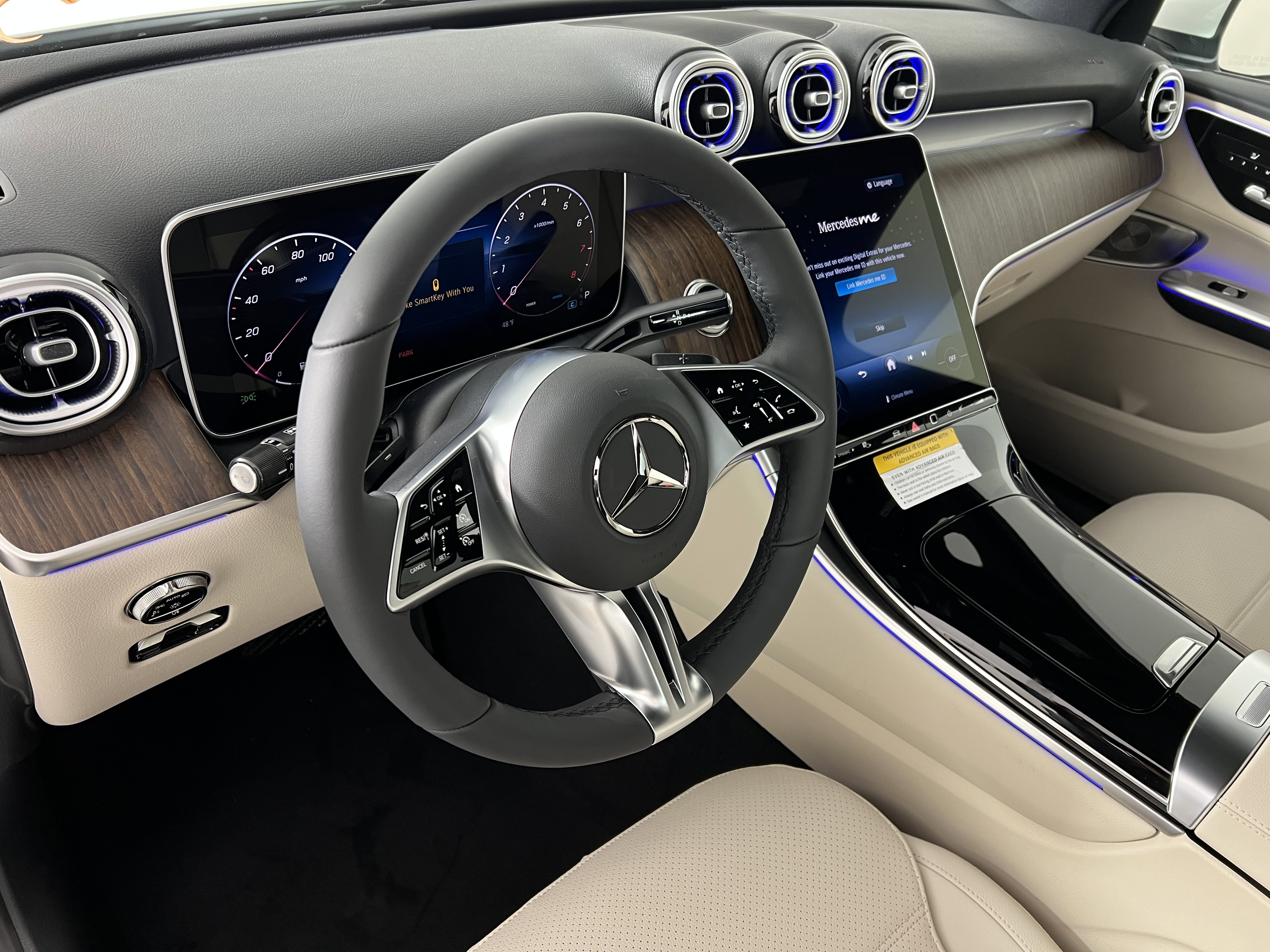 Used 2026 Mercedes-Benz GLC 300 4MATIC image 17