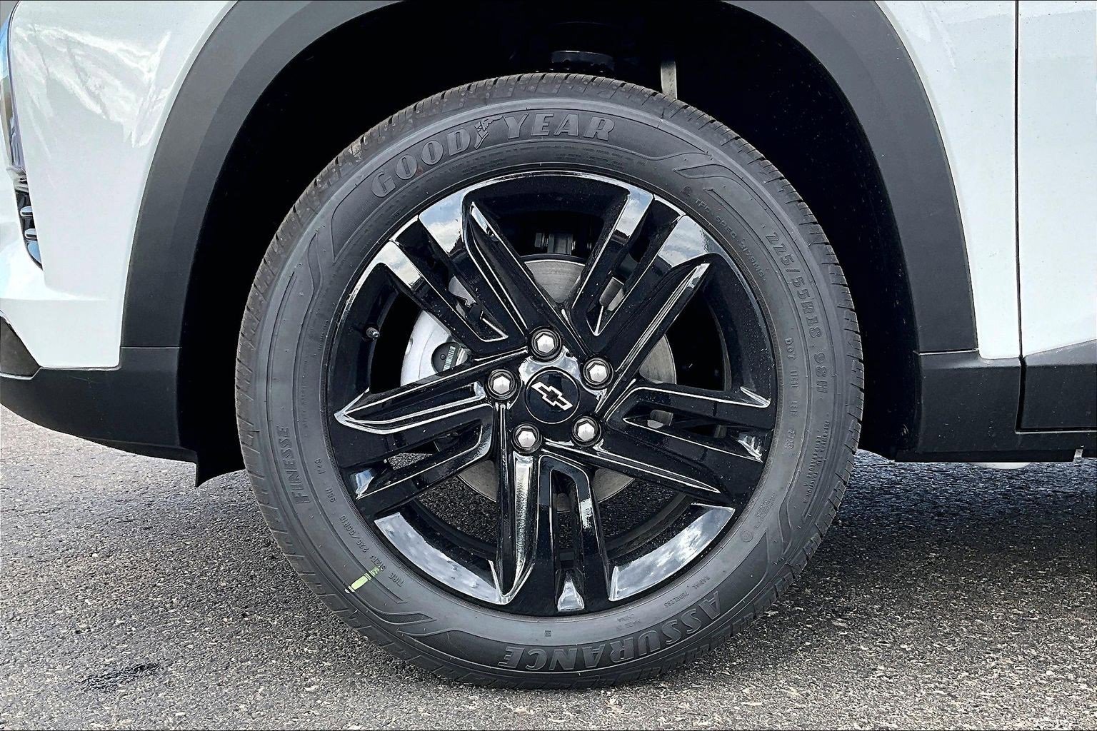 New 2026 Chevrolet Trax ACTIV w/ Driver Confidence Package image 12