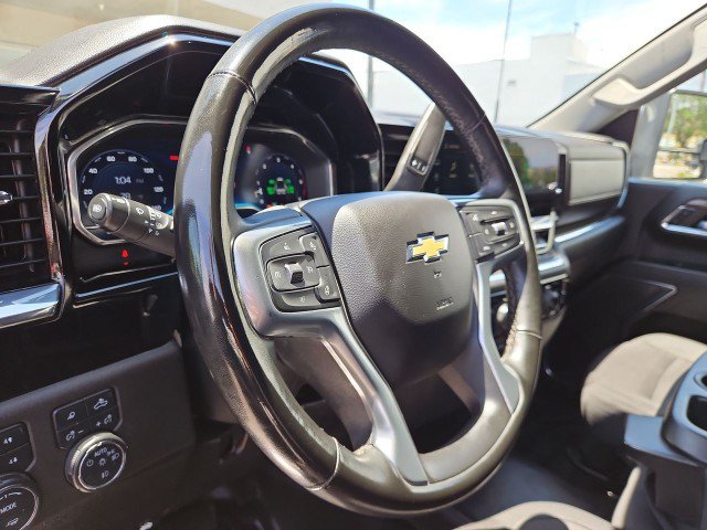 Used 2024 Chevrolet Silverado 3500 LT w/ Convenience Package AWD/4WD image 11