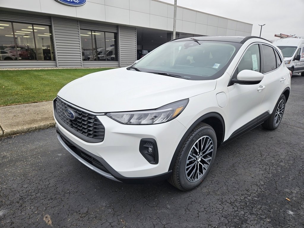 New 2026 Ford Escape SE image 3