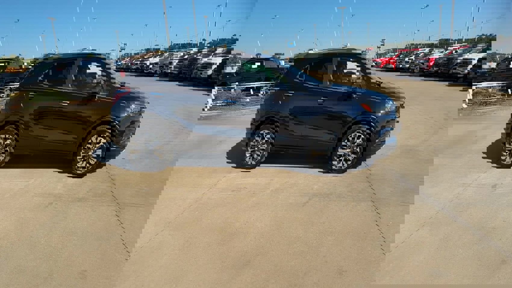 Used 2022 Buick Encore Preferred w/ Safety Package image 9