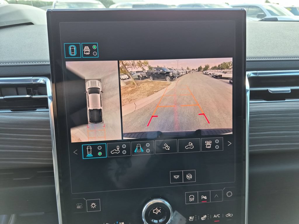 Used 2025 GMC Sierra EV Denali AWD/4WD image 28