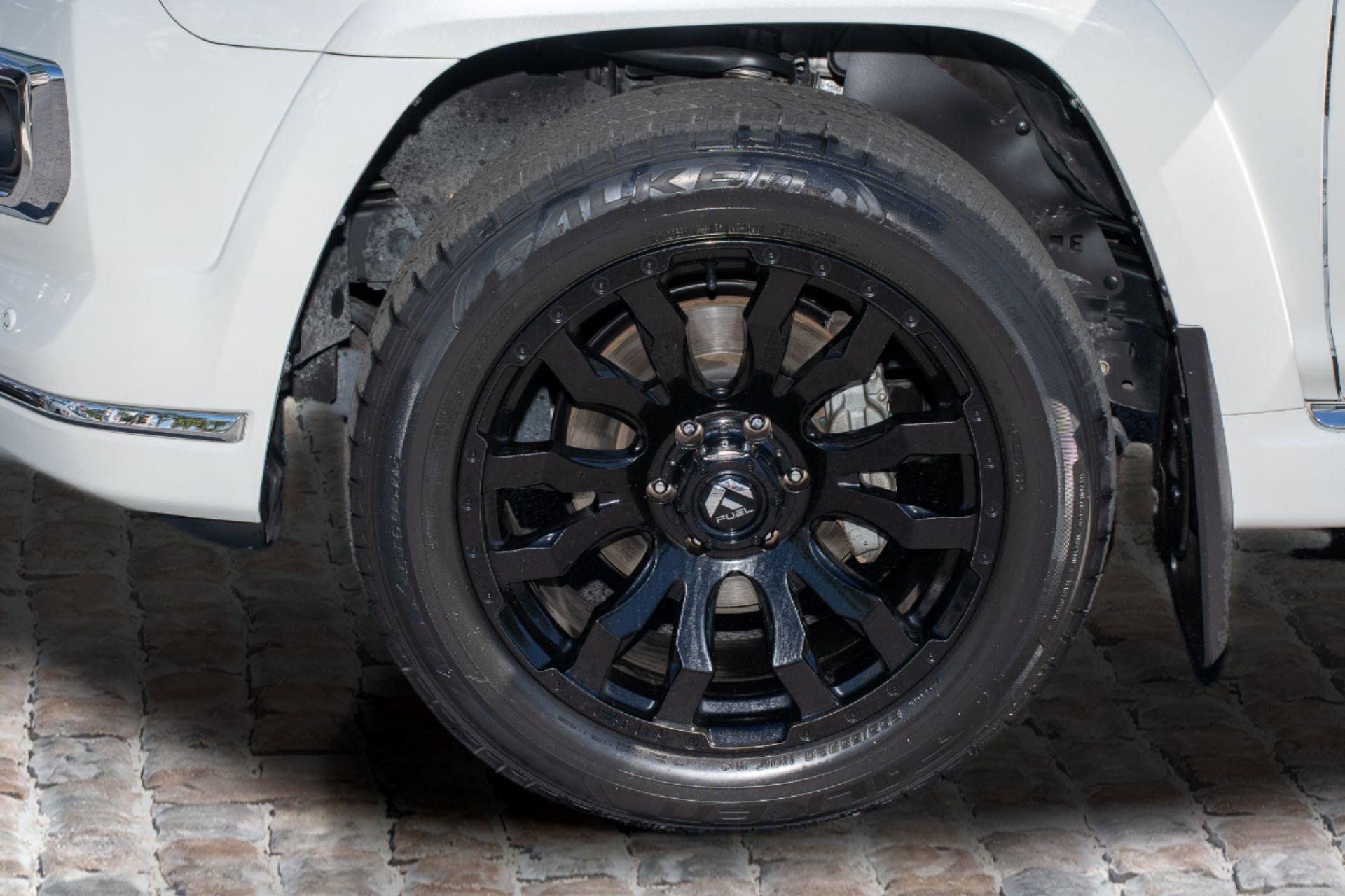 Used 2022 Toyota 4Runner Limited image 38