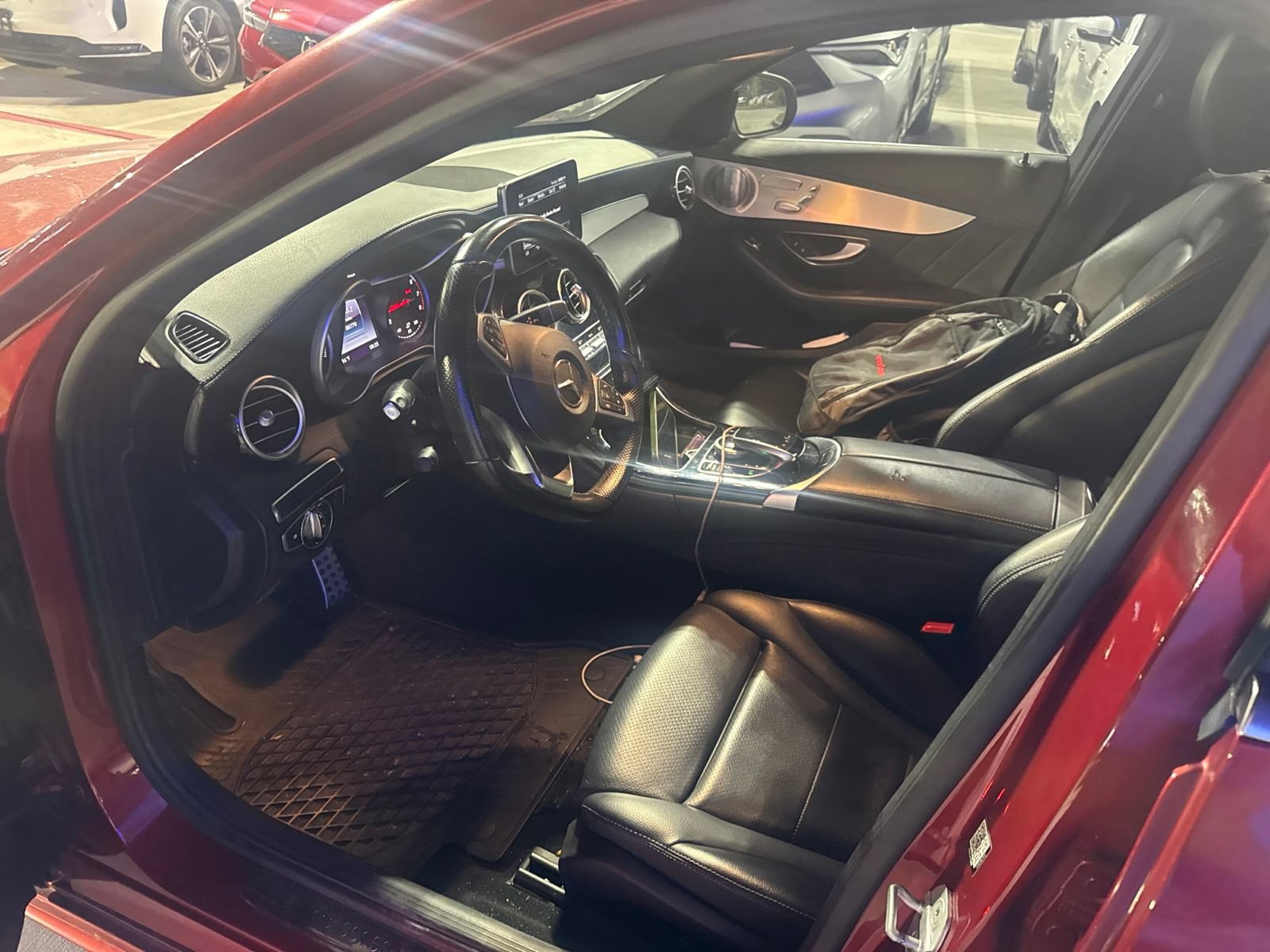 Used 2016 Mercedes-Benz C 300 Sedan w/ Surround View Package image 9