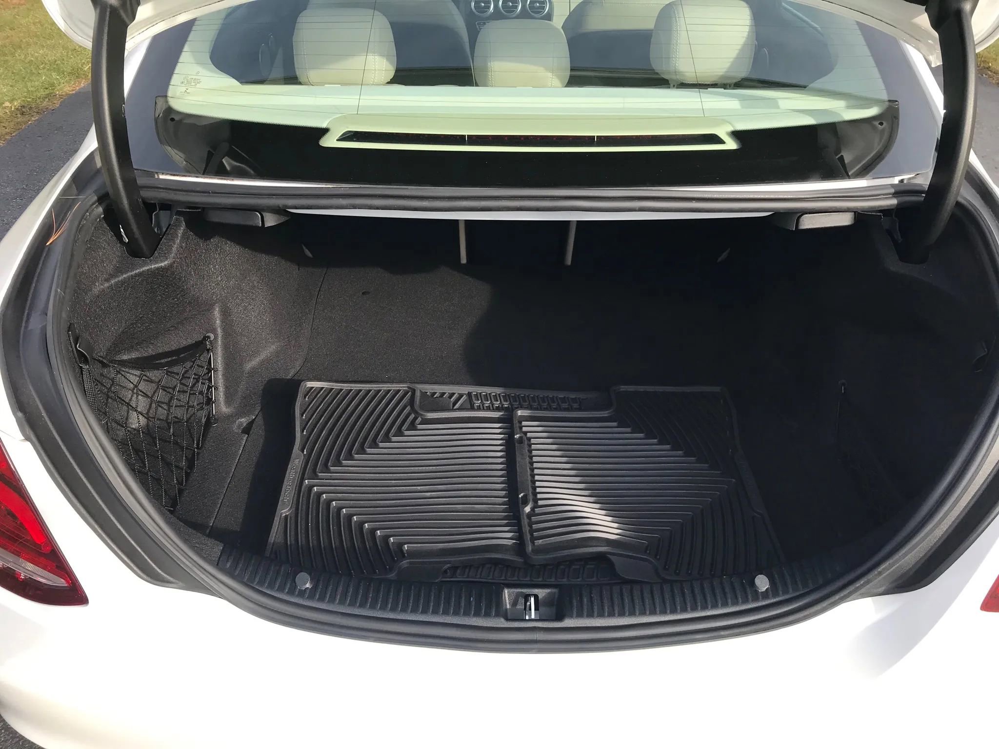 Used 2017 Mercedes-Benz C 300 4MATIC Sedan image 33