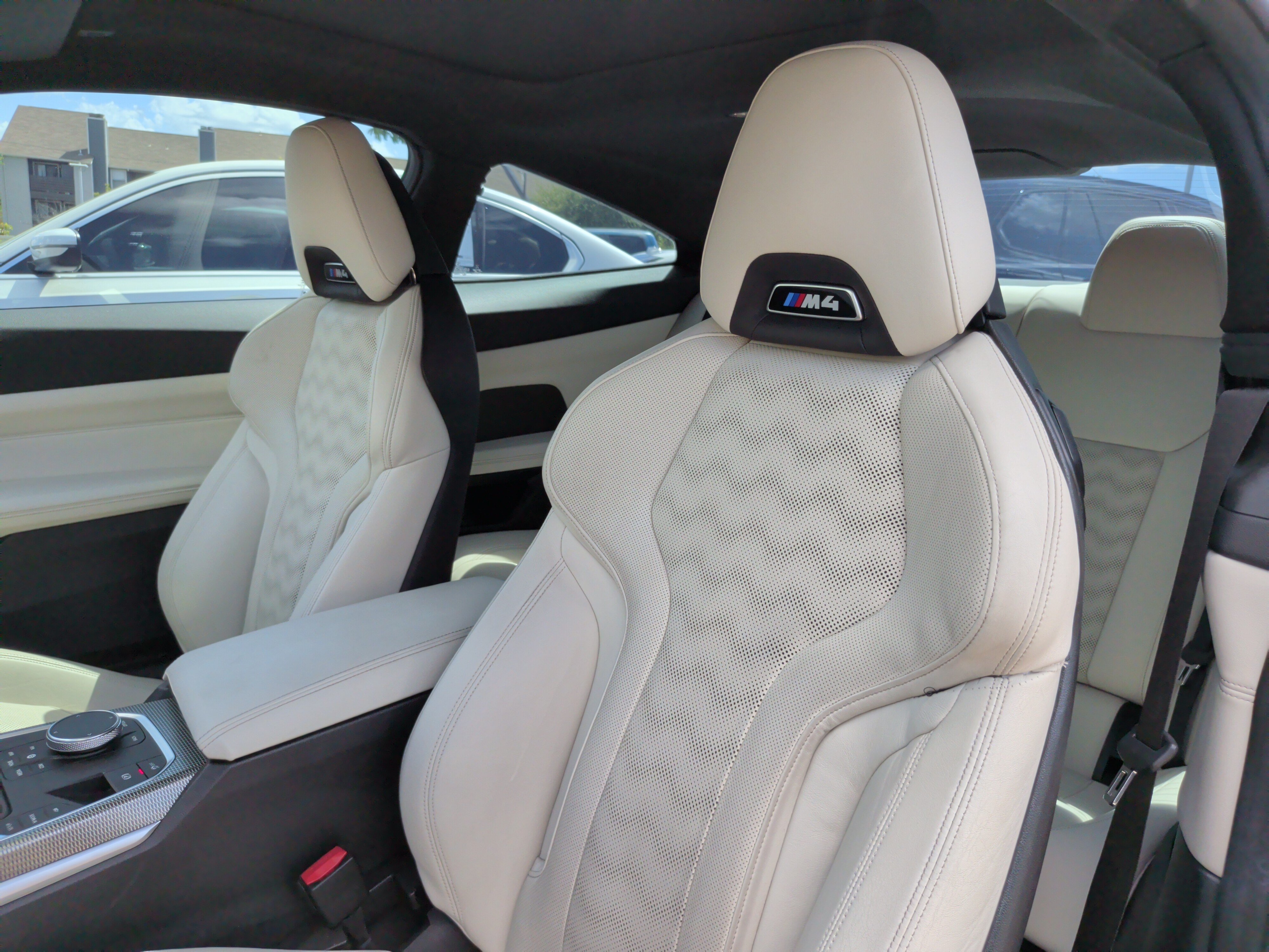 Used 2022 BMW M4 Coupe w/ Executive Package RWD image 26