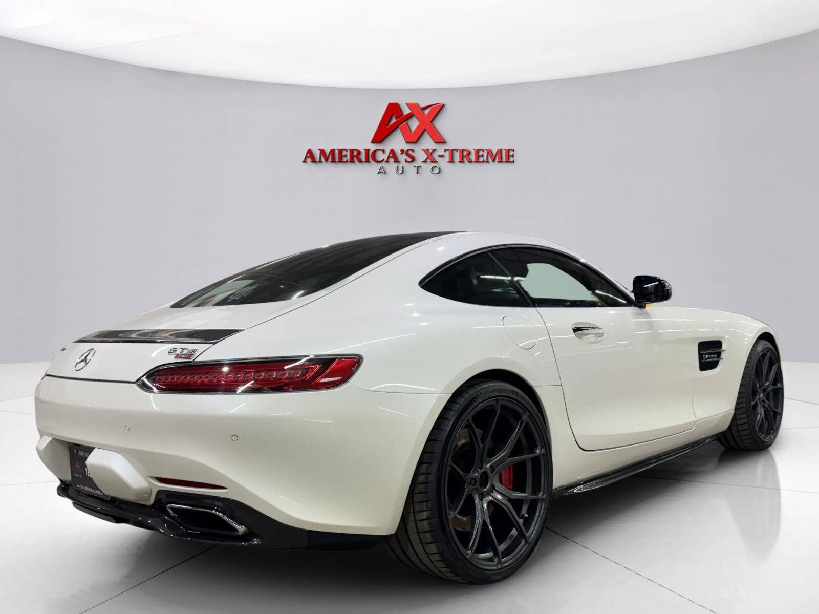 Used 2016 Mercedes-Benz AMG GT S image 7