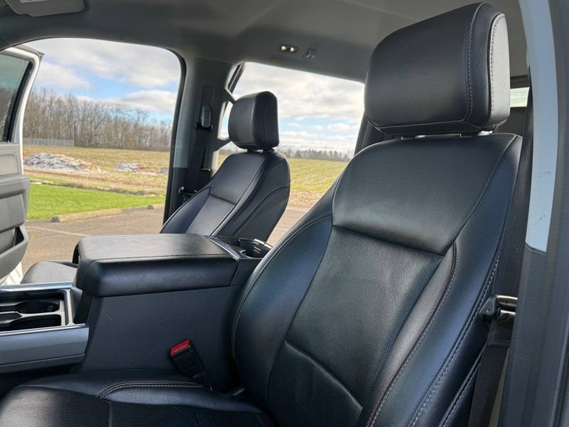 Used 2024 Ford F250 Lariat AWD/4WD image 31