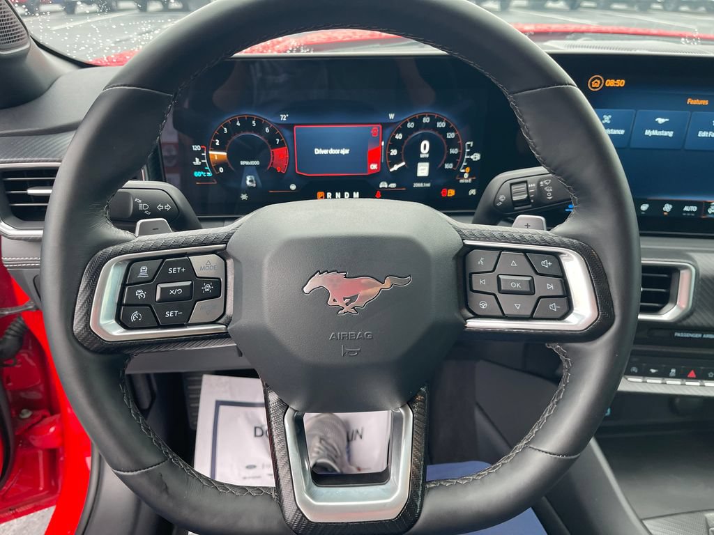 Used 2025 Ford Mustang GT Premium RWD image 17