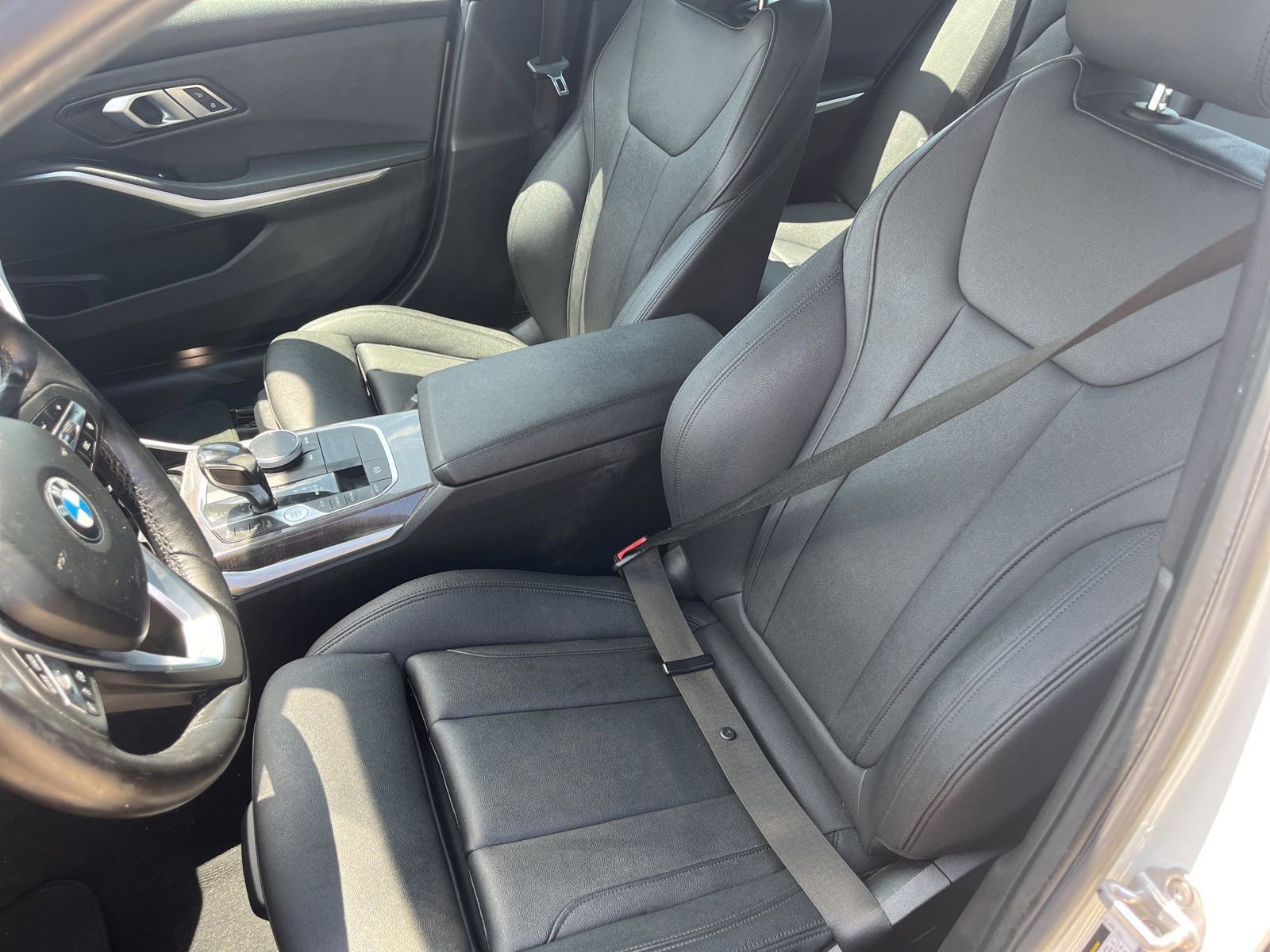 Used 2020 BMW 330i Sedan w/ Convenience Package RWD image 16