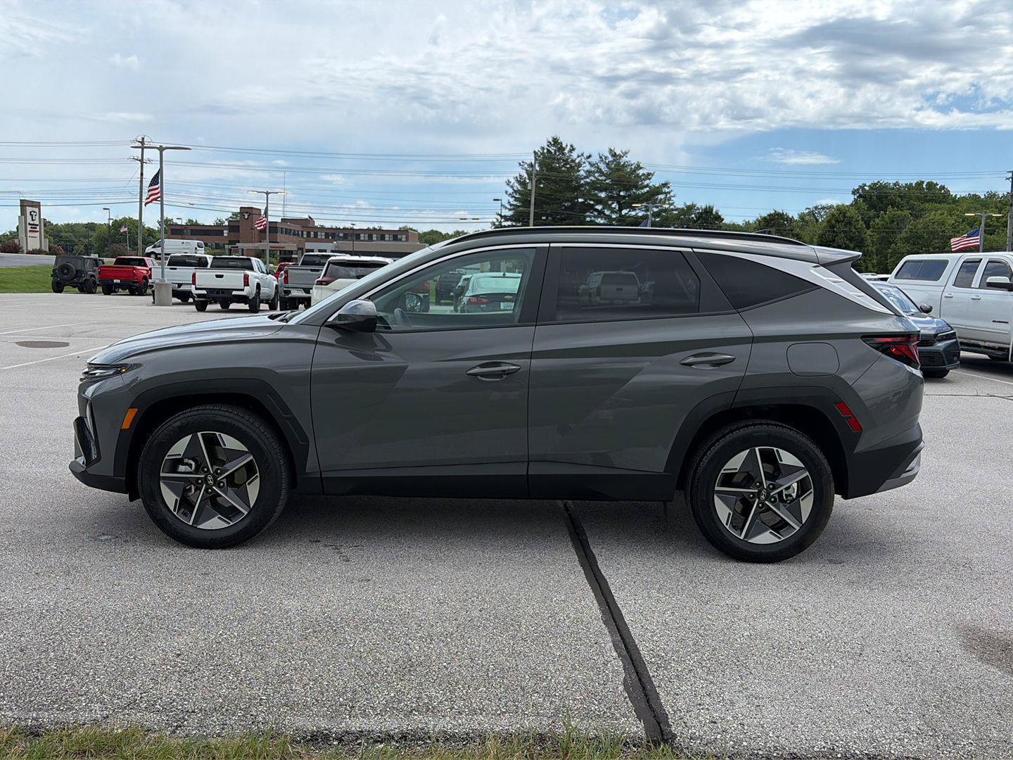 Used 2026 Hyundai Tucson SEL AWD/4WD image 2