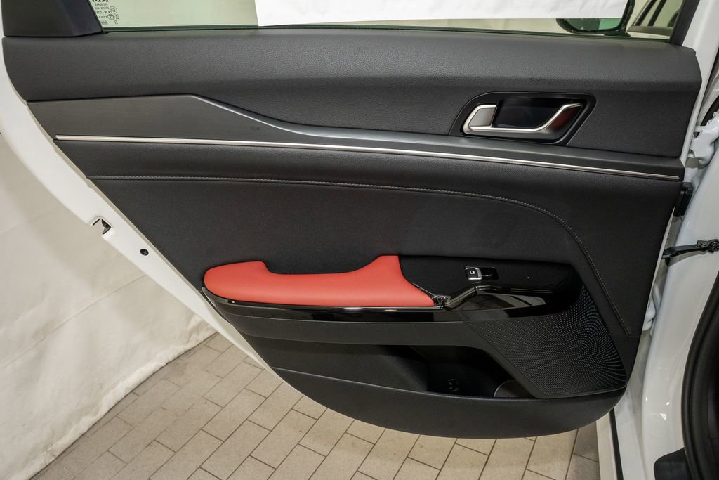 New 2026 Kia K5 GT-Line image 10