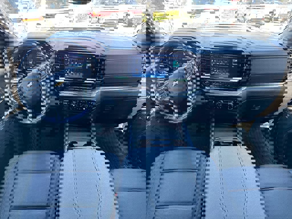 Used 2025 Chevrolet Silverado 2500 LTZ w/ LTZ Premium Package image 24