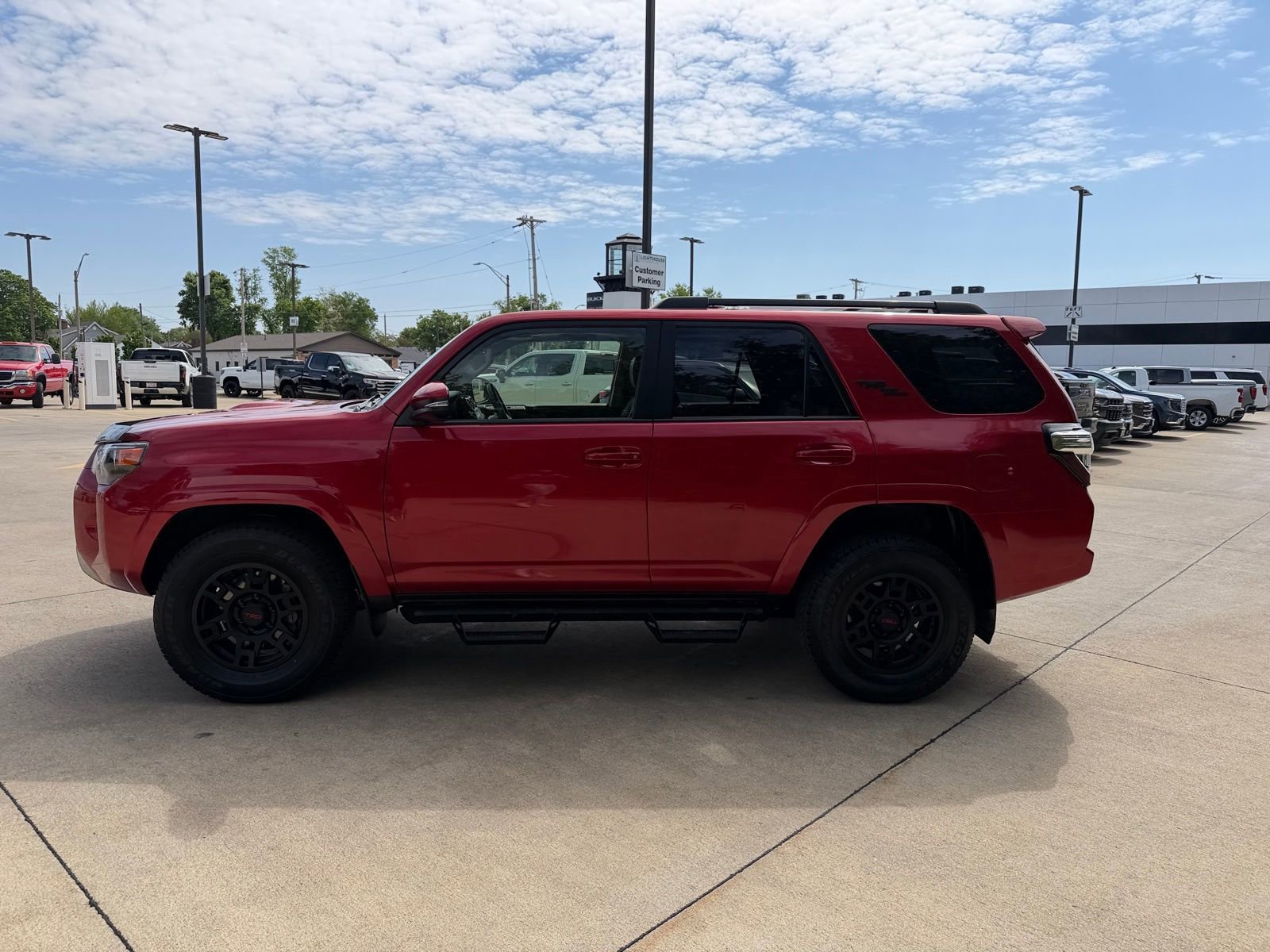 Used 2023 Toyota 4Runner TRD Off-Road Premium w/ Moonroof Package AWD/4WD image 8