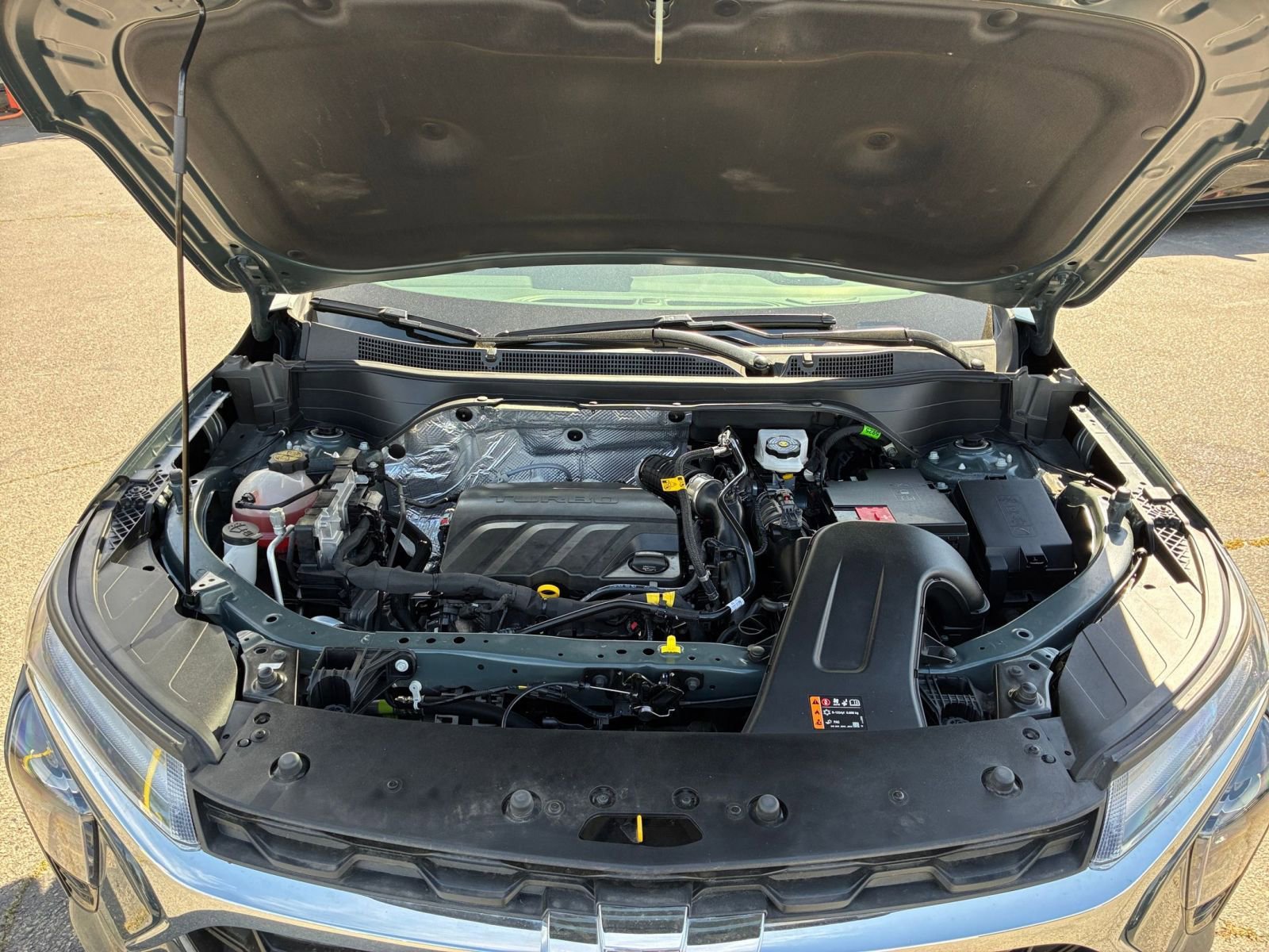 Used 2025 Chevrolet Trax LT image 31