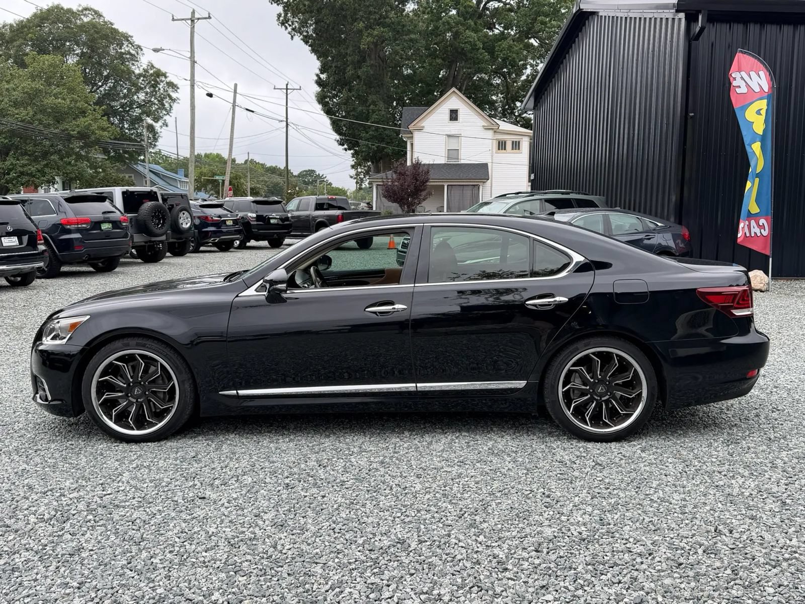 Used 2013 Lexus LS 460 w/ Comfort Pkg RWD image 6
