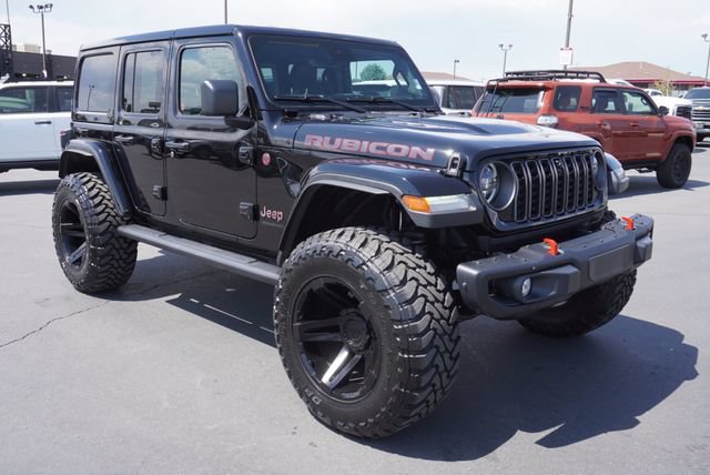 Used 2024 Jeep Wrangler Unlimited Rubicon AWD/4WD image 13
