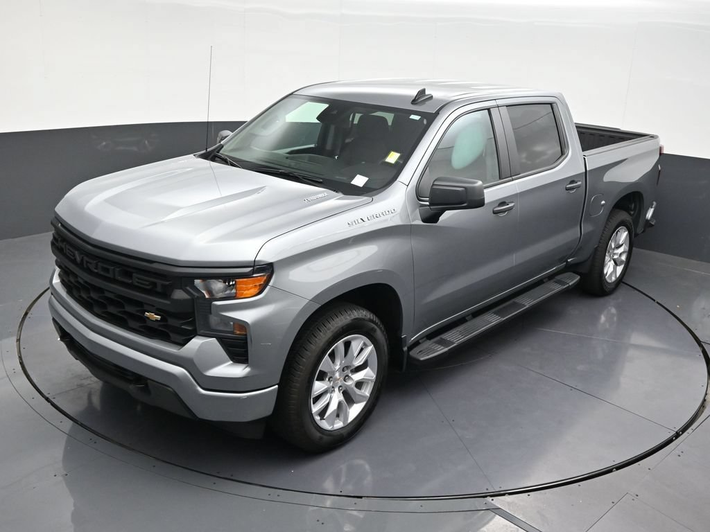 Used 2026 Chevrolet Silverado 1500 Custom RWD image 17
