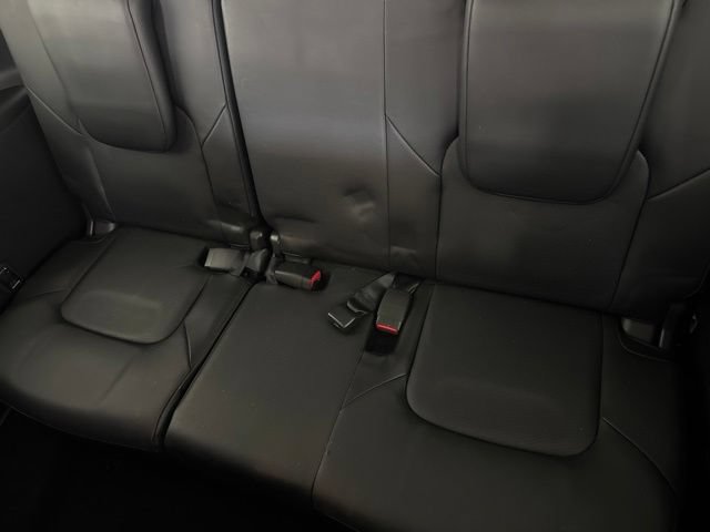 Used 2017 Nissan Armada Platinum w/ Captain Seat Package AWD/4WD image 27