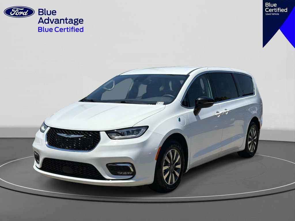 Used 2024 Chrysler Pacifica Limited