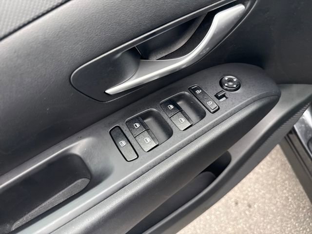 Certified 2023 Hyundai Tucson SE image 10