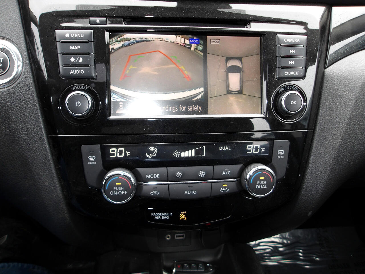 Used 2022 Nissan Rogue Sport SL w/ Premium Package image 20